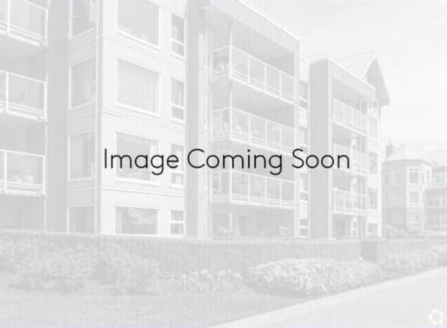Building Photo - Canopy Crest