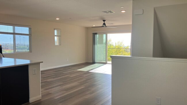 Building Photo - 3804 Enchanted Sky St