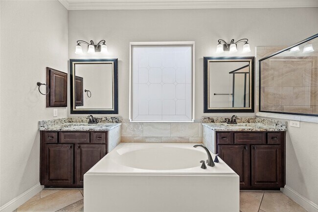 Building Photo - 6407 Sunstone Falls Ln