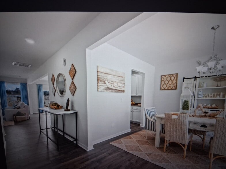 Building Photo - 6370 Whirlaway Rd