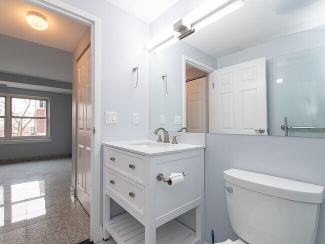 Building Photo - 1 Watermill Pl
