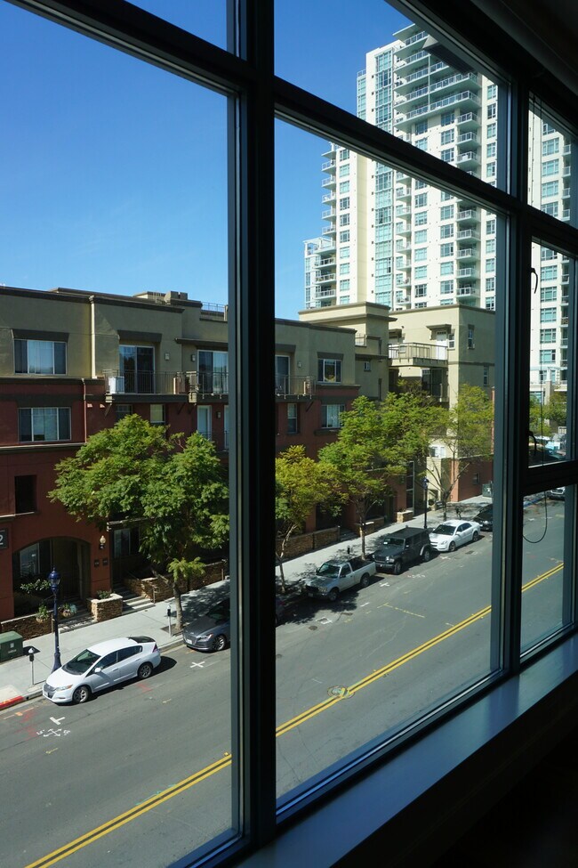 Building Photo - 1441 Ninth Ave