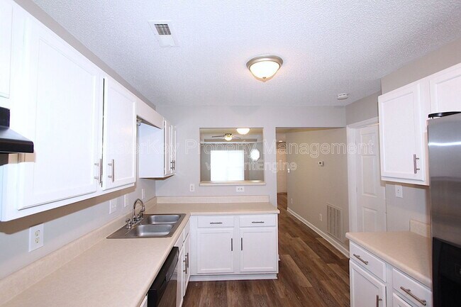 Building Photo - 3705 Votive Ln