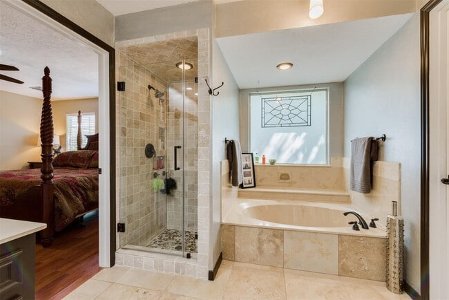 Building Photo - 13206 Chriswood Dr