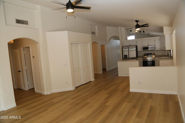 Building Photo - 18602 N 2nd Ave