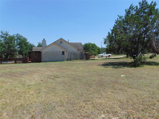 Building Photo - 805 Barton Creek Dr