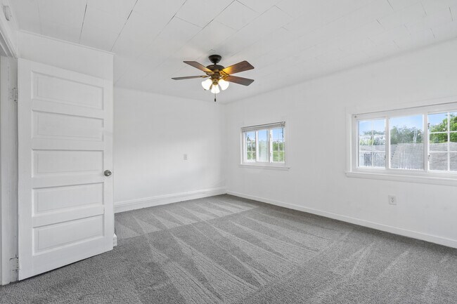 Building Photo - 2721 Berg St
