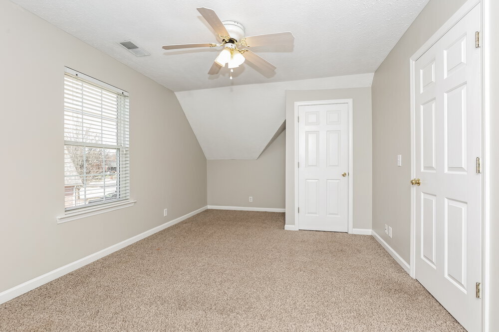 Building Photo - 2411 Amber Glen Dr