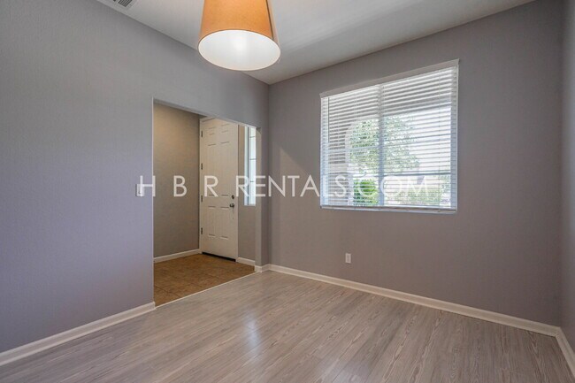 Building Photo - Questa Village: Spacious 3-Bedroom Retreat...
