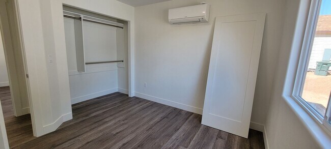 Building Photo - New Construction Walking Distance to CMU