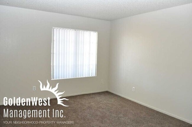 Building Photo - Great 2Bdm 2Ba Condo in Tropicana Villas