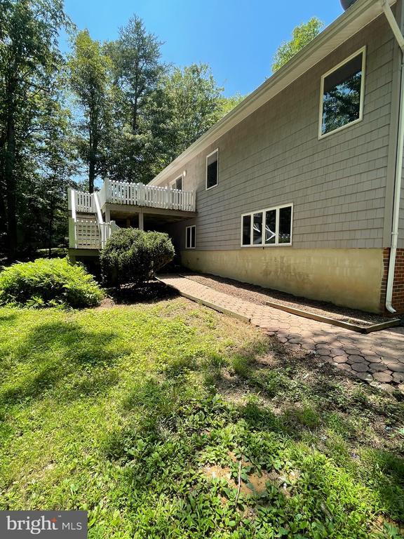 Building Photo - 22480 Sparrow Ct