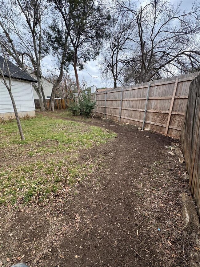 Building Photo - 3003 Jadewood Ct