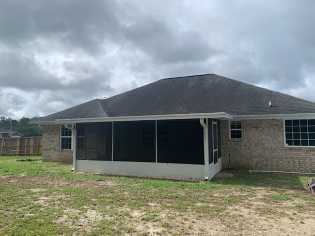 Building Photo - Stunning 3-Bedroom Home in Parish Crossing...