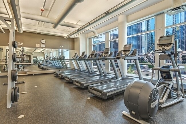 Building Photo - 415 E North Water St