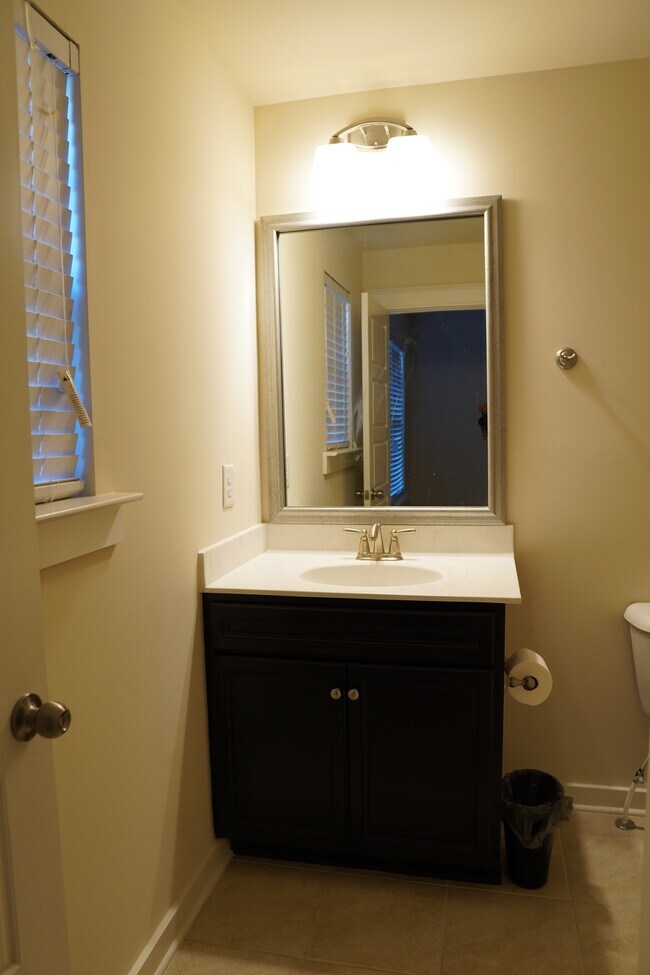 Building Photo - 6425 Swatner Dr