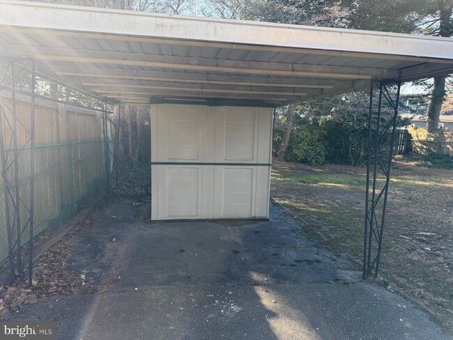 Building Photo - 604 Fallon Ave