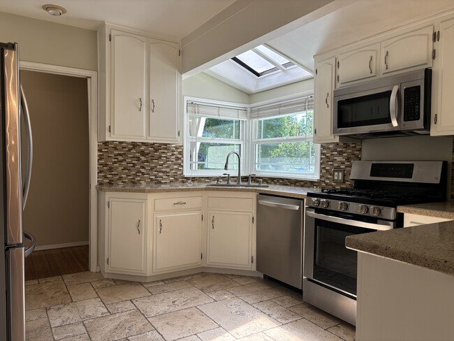 Remodeled kitchen w/ skylight - 5450 Burnet Ave