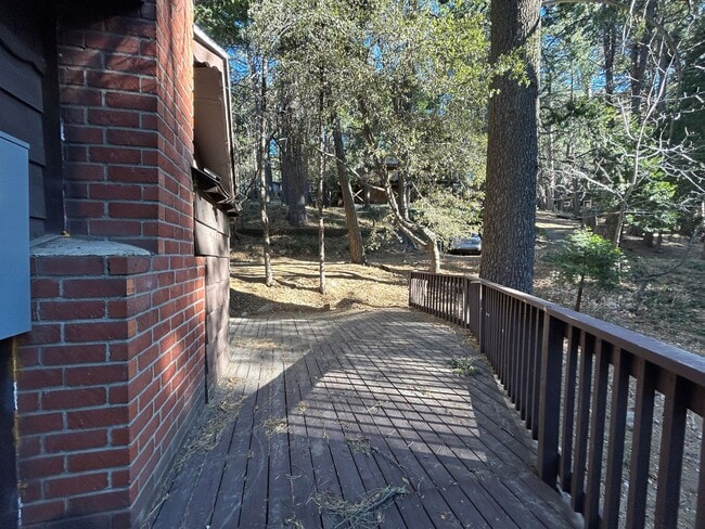 Building Photo - 23796 Skyland Dr