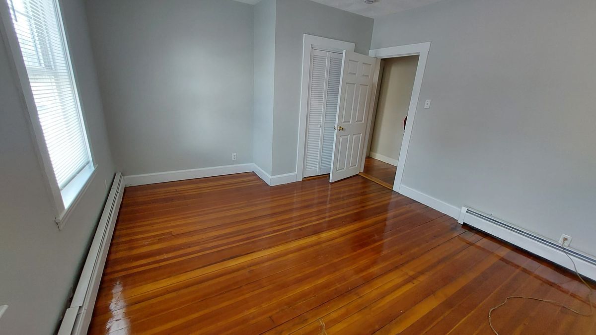 Building Photo - 225 Florence St