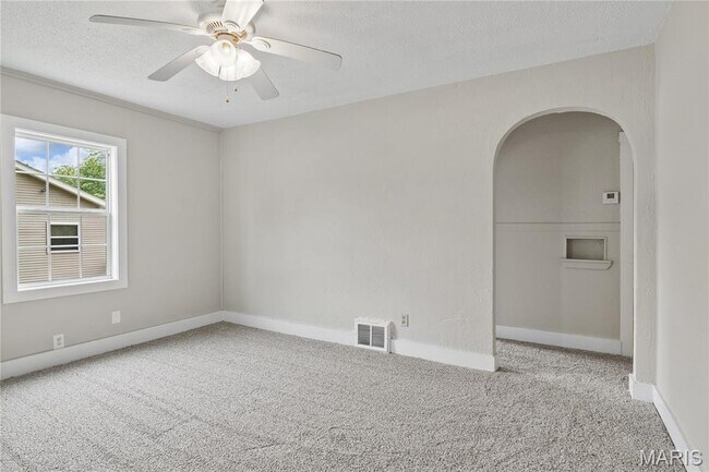 Building Photo - 203 O'Connell Dr