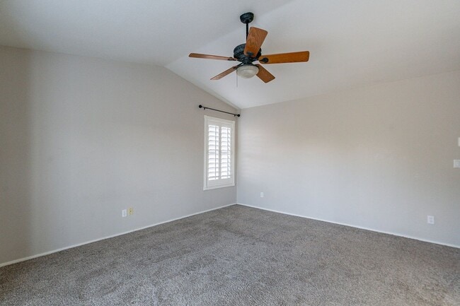 Building Photo - Stunning Tempe Home with Private Pool