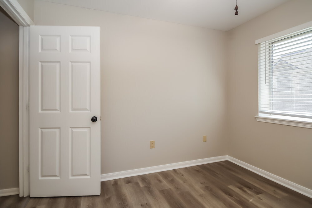 Building Photo - 13553 Miller Ln