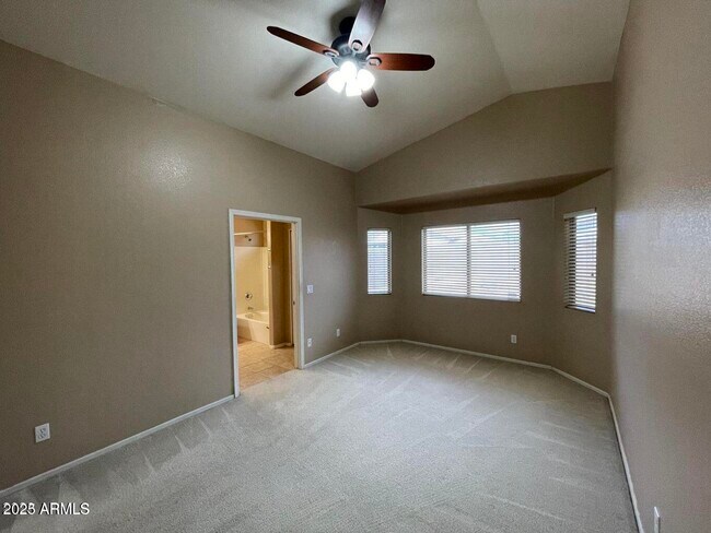 Building Photo - 13842 W Bola Dr