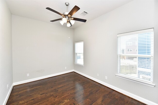 Building Photo - 5502 Camaguey St