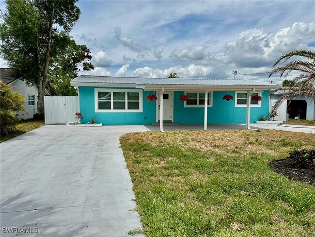Building Photo - 12511 Davis Blvd