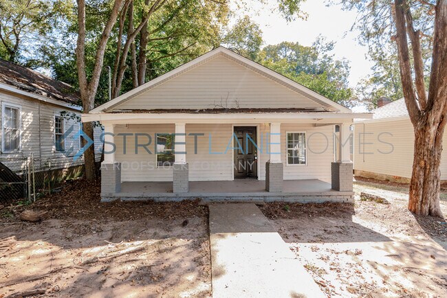 Primary Photo - 103 W Cannon St