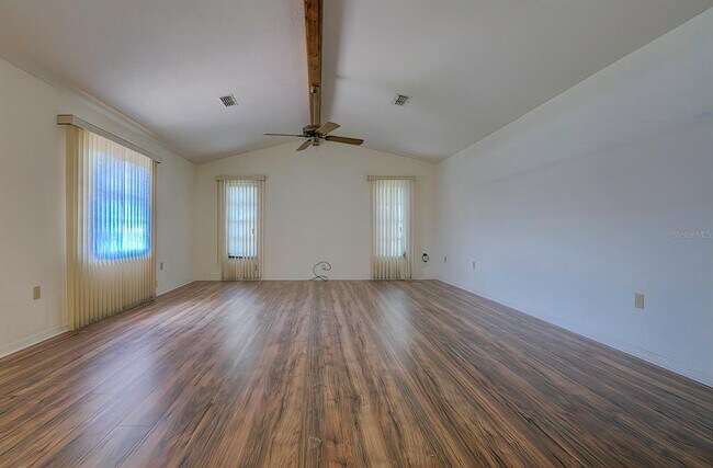 Building Photo - 8992 Hernando Way
