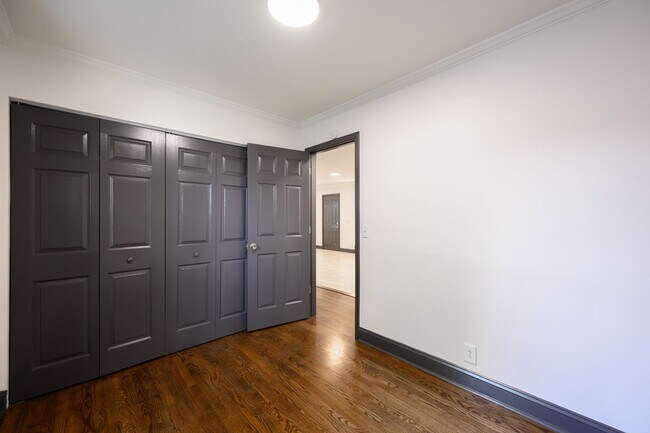 Building Photo - **REMODELED EAST NASHVILLE BUNGALOW IN HIG...