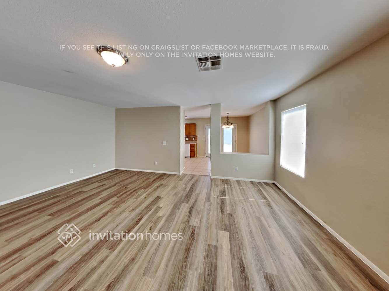 Building Photo - 8719 W Bobby Lopez Dr