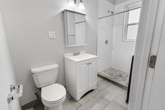 Building Photo - 6112 N Winthrop Ave