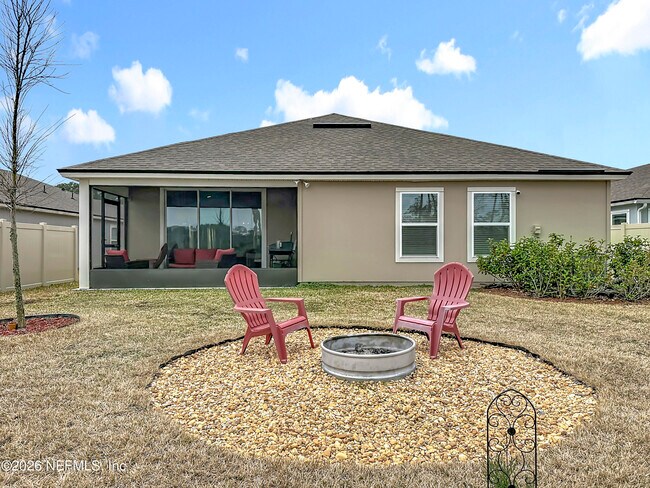 Building Photo - 65849 Edgewater Dr