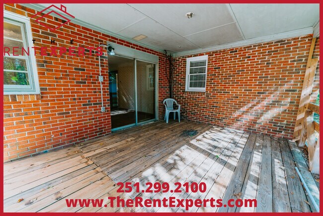 Building Photo - 908 E David Langan Dr