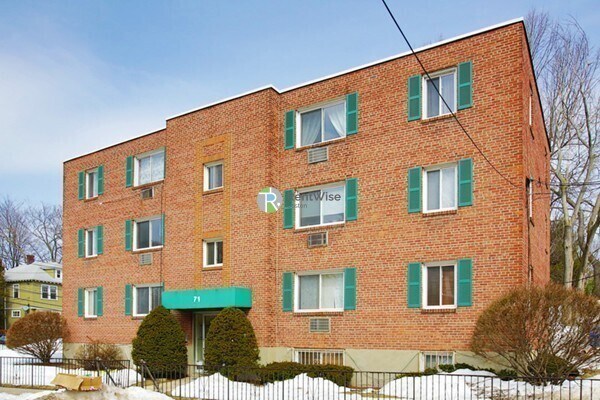 Building Photo - 71 Colborne Rd