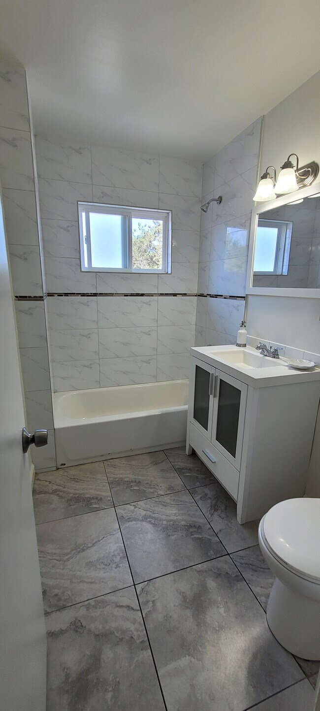 Building Photo - 13754 Sherman Way