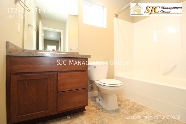 Building Photo - 17246 117th Ave E