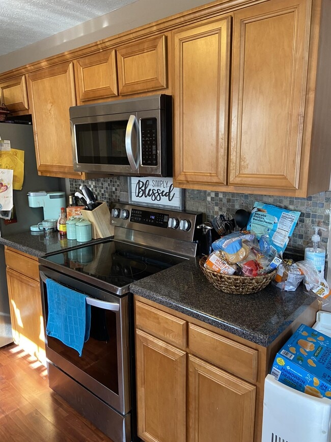 Building Photo - 203 Meigs Dr