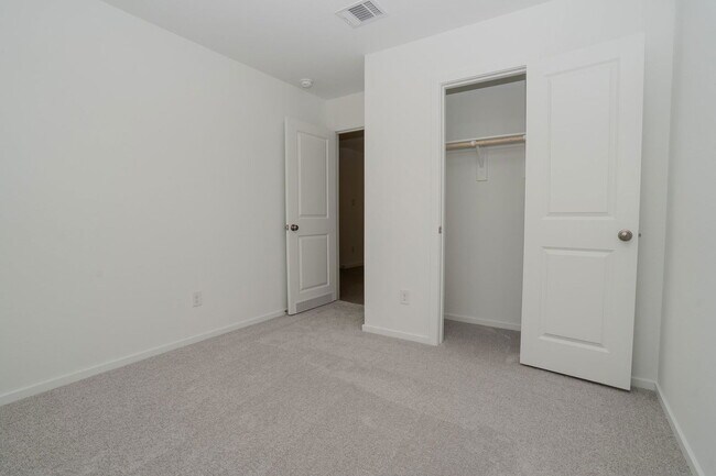 Building Photo - Wild River Drive, Katy , TX 77449 - 4 BR 2...