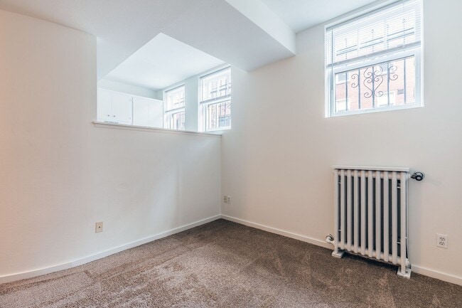 Interior Photo - The Iris Apartments