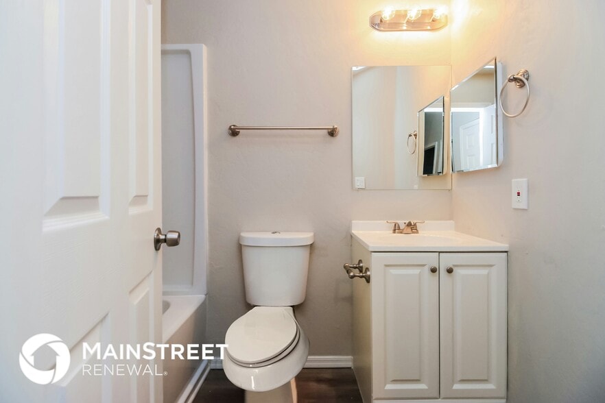 Building Photo - 9351 E Contessa St