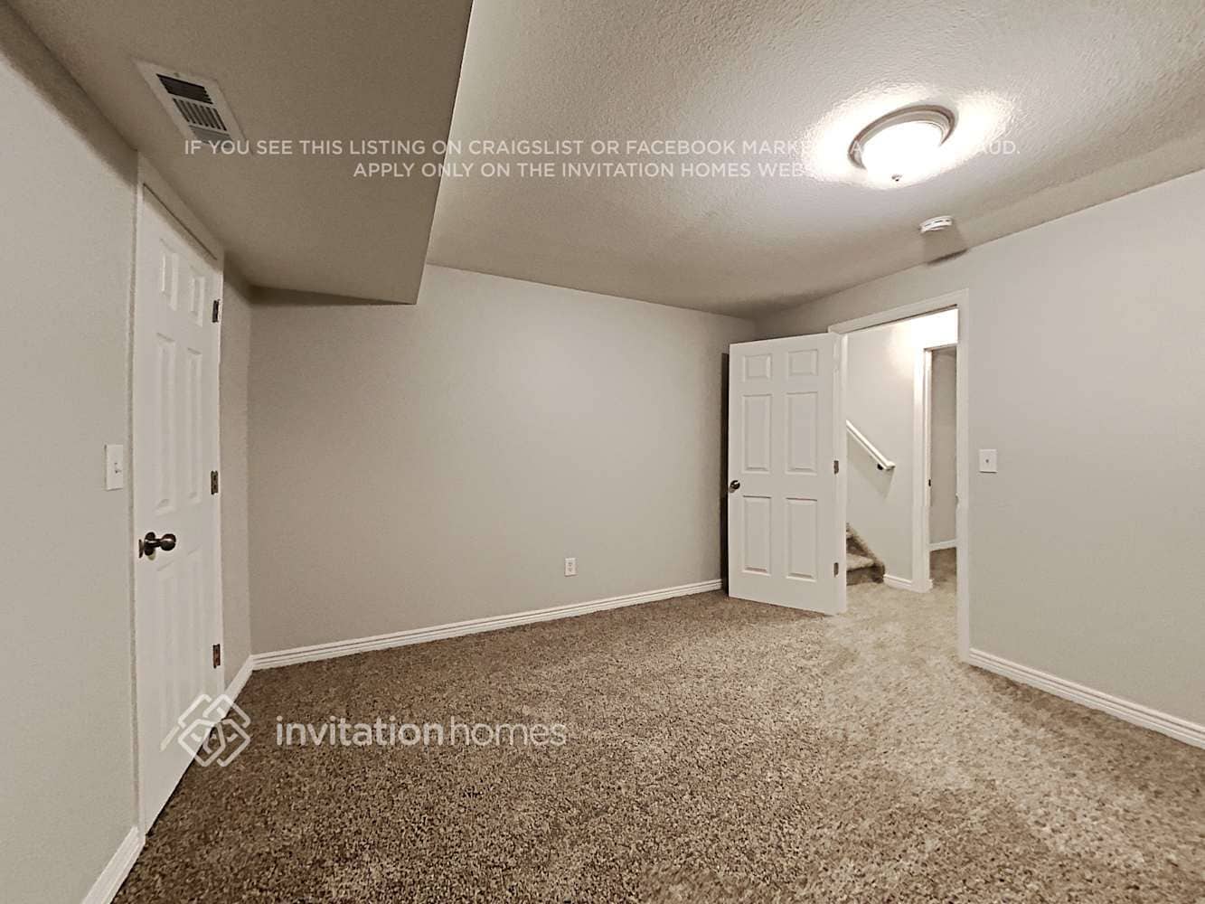 Building Photo - 5554 Kingsboro Dr