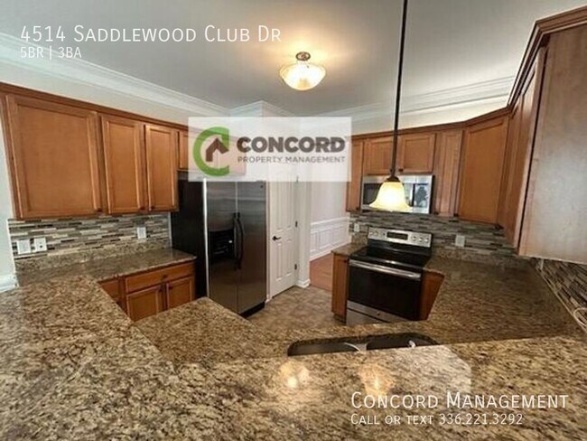 Building Photo - 4514 Saddlewood Club Dr