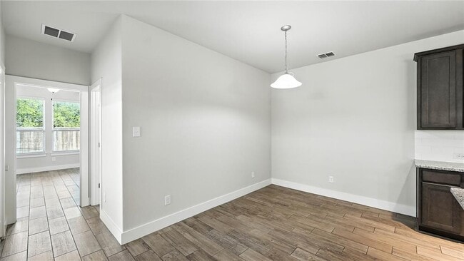 Building Photo - 719 Gristmill Dr