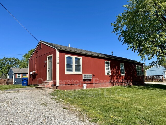 Primary Photo - 8210 Oak Dr
