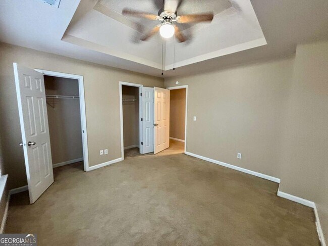 Building Photo - 345 Blackwood Ln