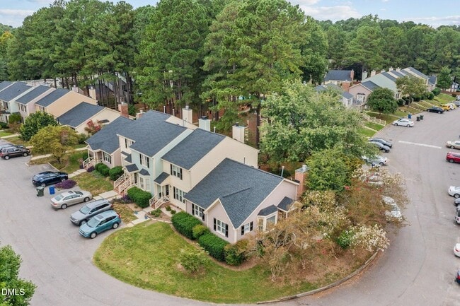 Building Photo - 5501 Sharpe Dr